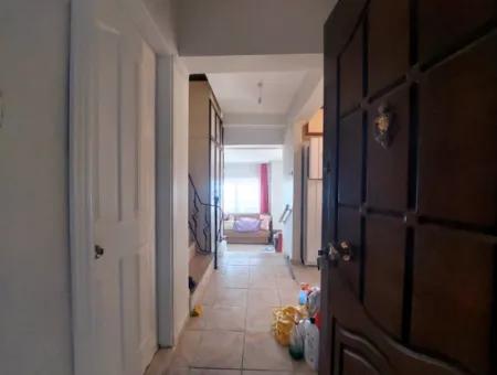 Seferihisar Doğanbey De Deniz Manzaralı Satılık 4+1 Villa