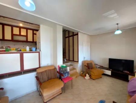 Seferihisar Doğanbey De Deniz Manzaralı Satılık 4+1 Villa