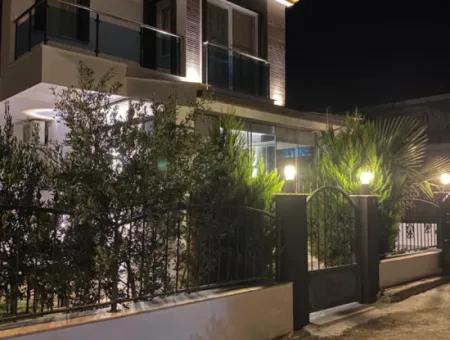 Doğanbey De Fiyatı Düştü Kapalı Garaj Bağımsız Satılık Villa