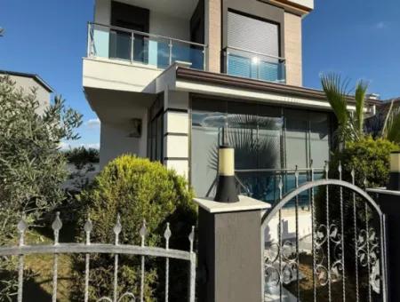 Doğanbey De Fiyatı Düştü Kapalı Garaj Bağımsız Satılık Villa