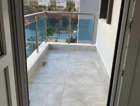 Doğanbey De Fiyatı Düştü Kapalı Garaj Bağımsız Satılık Villa