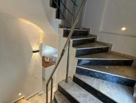 Doğanbey De Fiyatı Düştü Kapalı Garaj Bağımsız Satılık Villa