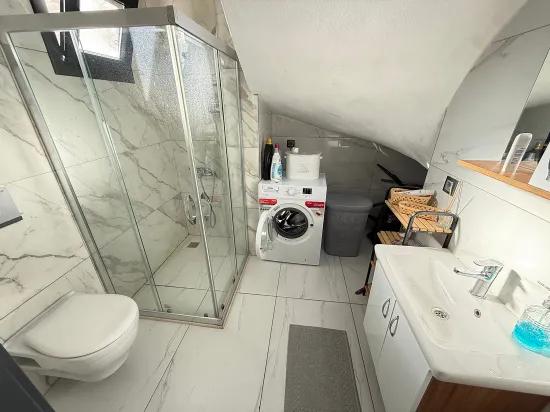 Seferihisar Doğanbey'de Müstakil Havuzlu Ayrı Mutfak Geniş Bahçe Satılık 3+1 Villa