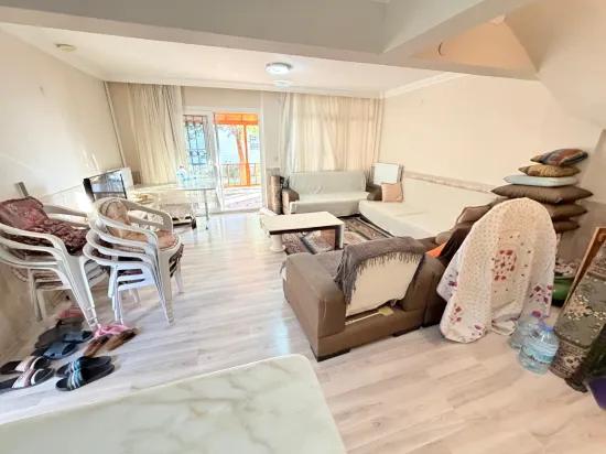 Gümüldür Fevzi Çakmak’ta Denize 50 Metre Mavi Bayraklı Plaj Dibinde 3+1 Villa Gümüldür’de